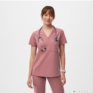 Mauve Catarina™ - One-Pocket Scrub Top